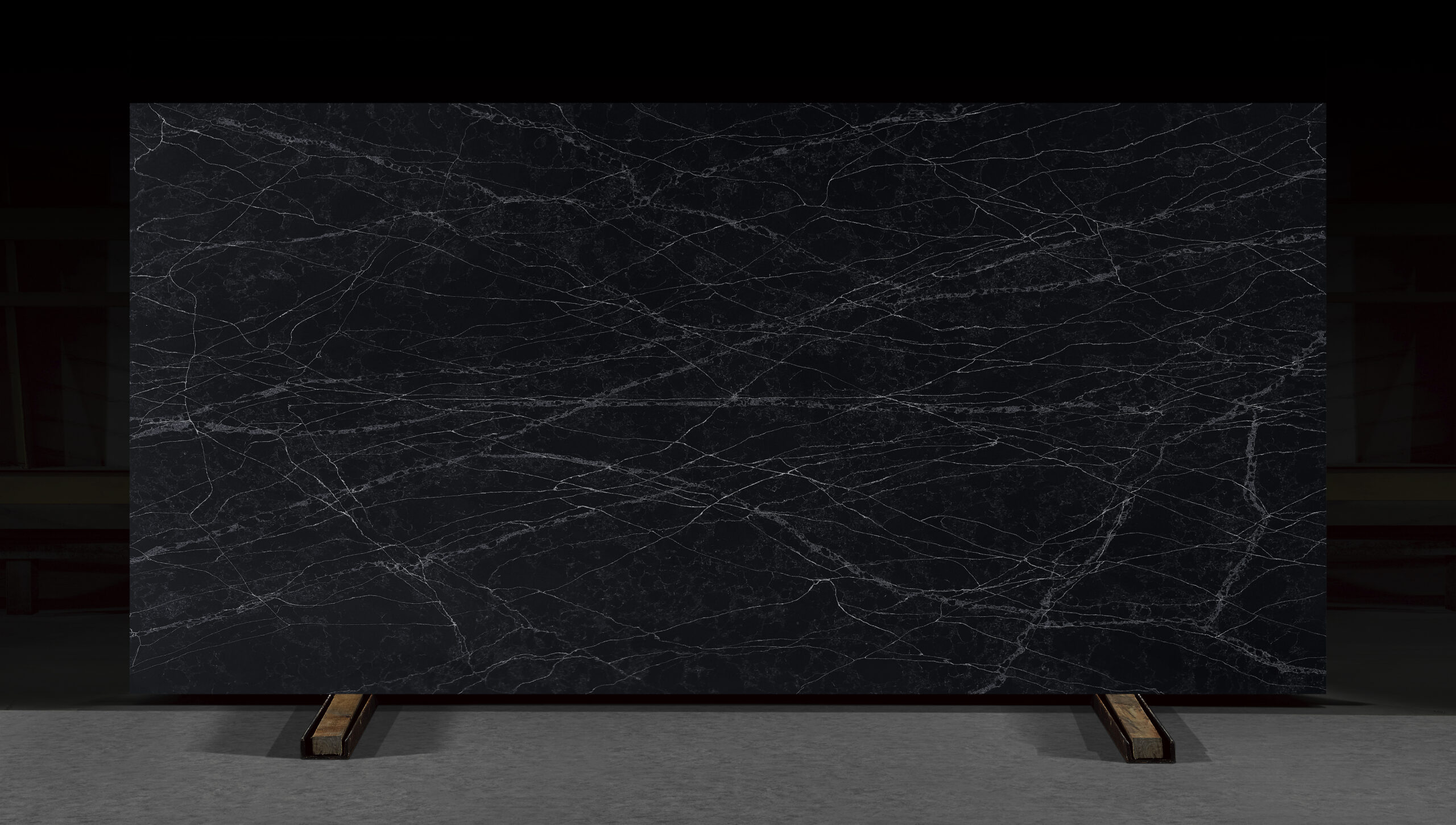 YH1900 1 副本 scaled