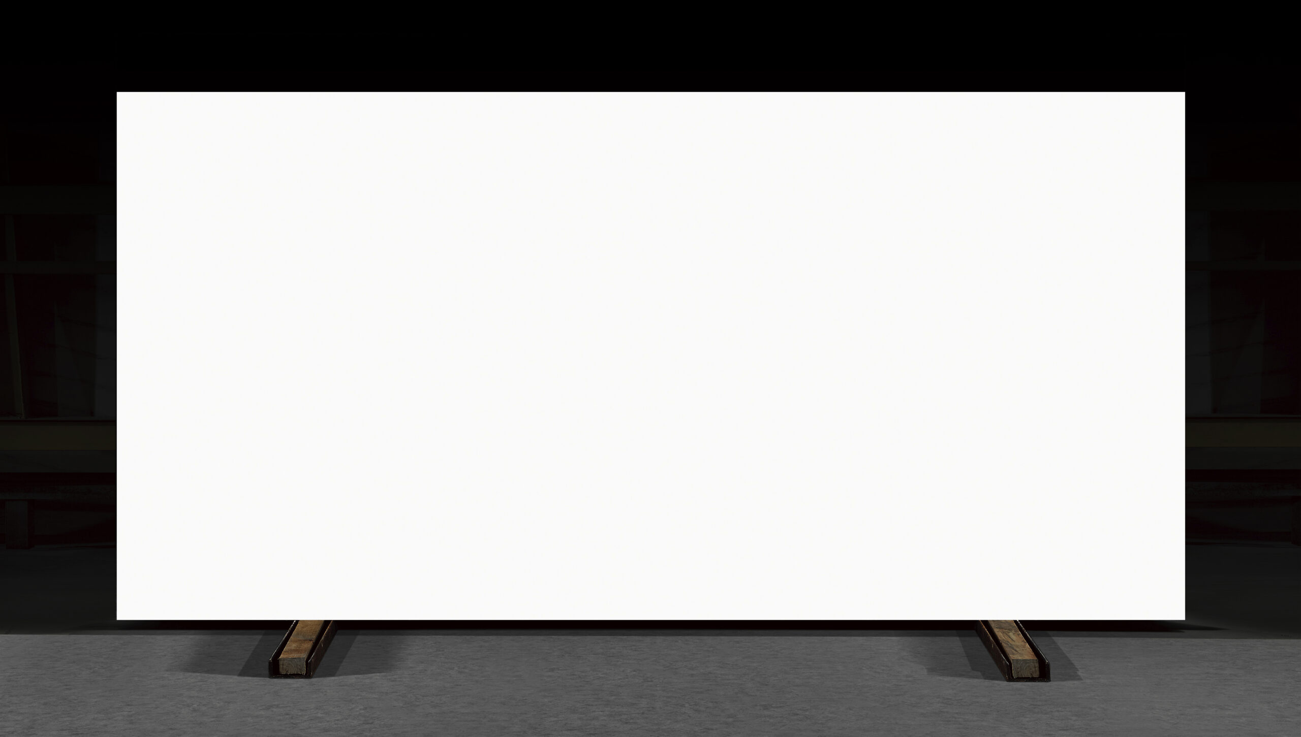 纯白 Pure Whtie大 scaled